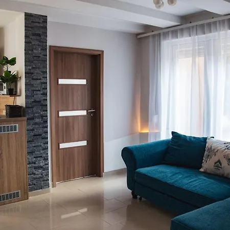 Butik Apartmanhaz Lägenhet *