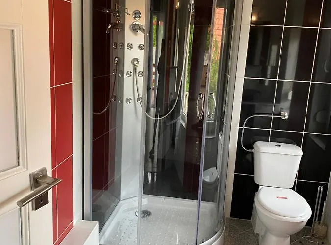 Butik Apartmanhaz Lägenhet