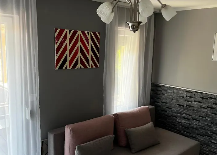 Butik Apartmanhaz Lägenhet Fonyód